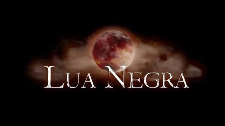 A Poderosa e Mística LUA NEGRA