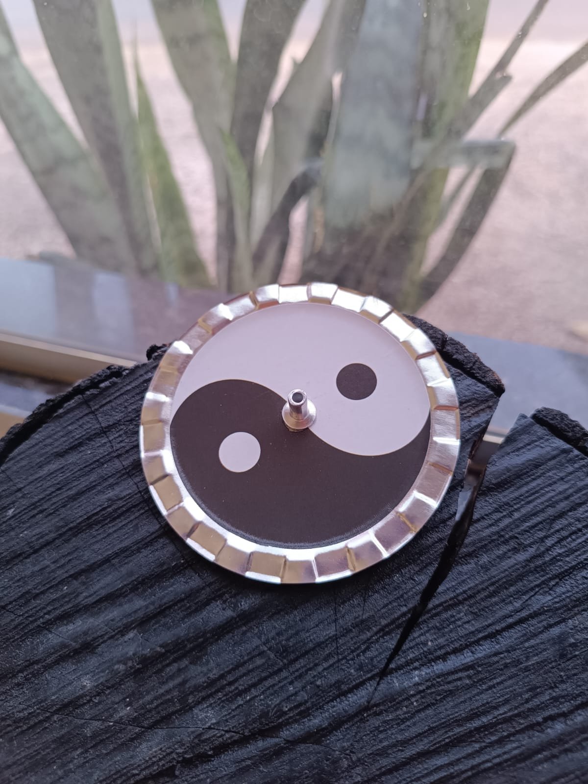 INCENSÁRIO METAL YIN YANG