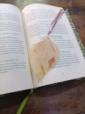 MARCADOR DE LIVRO - FOLHA AMARELA FLOR
